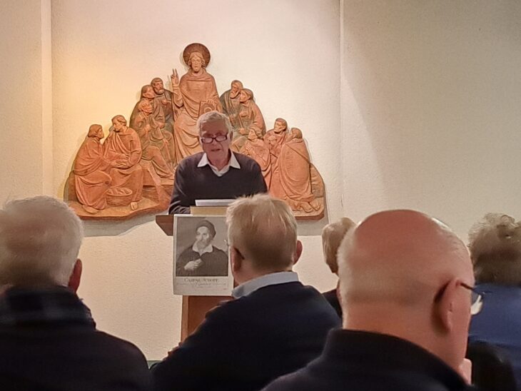 Ruhestandslehrer Helmut Süß referierte über die Reformation in Happurg vor 500 Jahren und über ihren Protagonisten Caspar Schopp.