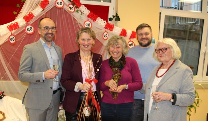 40 Jahre Vorlesestunde
wurden in Schwarzenbruck gefeiert.