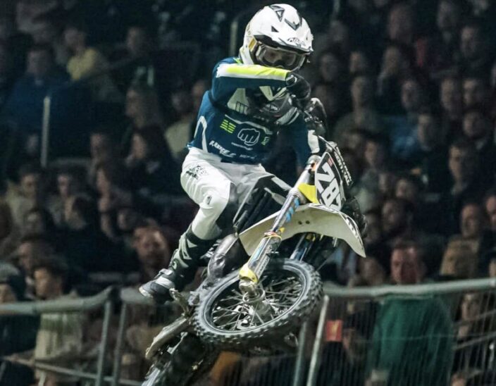Durch seinen sechsten Platz in der Deutschen Jugend-Motocross-Meisterschaft hat sich Tom Schwerdtner aus Winkelhaid erneut einen Platz für das ADAC-Supercross in der Dortmunder Westfalenhalle verdient.