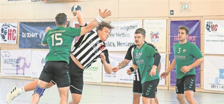 Am Samstag ist in der Dreifachturnhalle jede Menge Handball geboten, unter anderem auch durch Lorenz Mai von der zweiten Herrenmannschaft des HC Hersbruck.