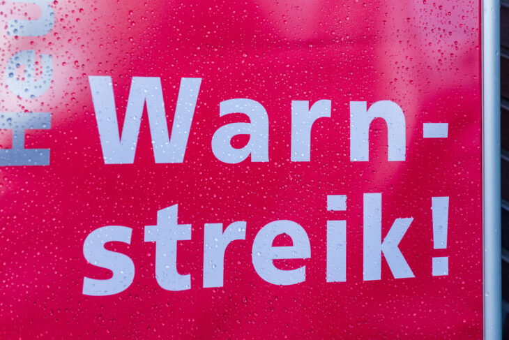 Symbolfoto Streik Warnstreik