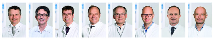 Die ausgezeichneten Rummelsberger Mediziner Martinus Richter, Frank Kerling, Michael Wachowsky und Uwe Vieweg (von links). Richard Stangl (4. von rechts) und Lars Eden (3. von rechts) waren 2024 schon dabei, Wolf Drescher (2. von rechts) und Martin Winterholler (rechts) sind erstmals auf der Liste.