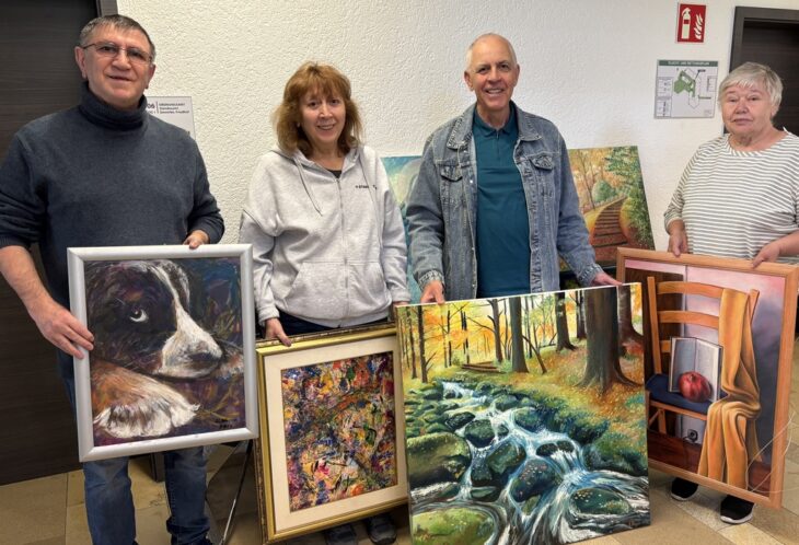Zu sehen sind groß- und kleinformatige Werke von Michael Jampolski, Liudmila Liberova, Andreas Wagner und Uma-Maria Wagner.
