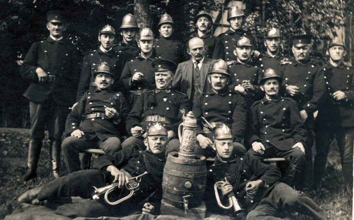 Ein Foto, das anlässlich des 50-jährigen Jubiläums 1925 aufgenommen wurde.