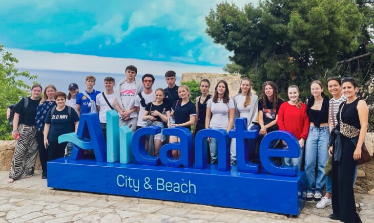 Die Gruppe, die in Alicante in Spanien arbeitete, umfasste 21 Köpfe.
