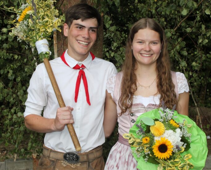 Das Ludersheimer Siegerpaar: Robin Krauß und Lara Fröhlich.