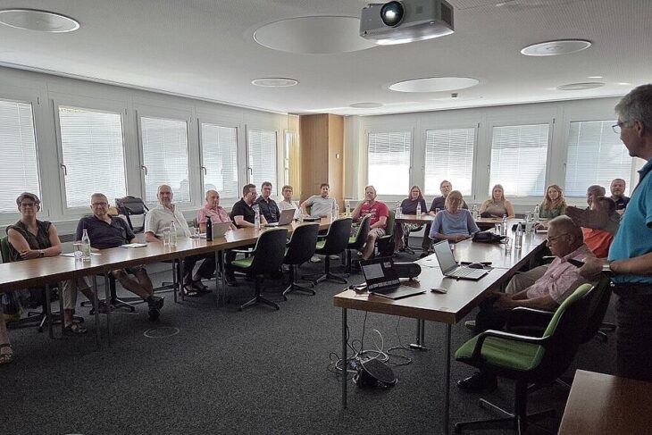 Großes Interesse am Vortrag KI für den Büroalltag.
