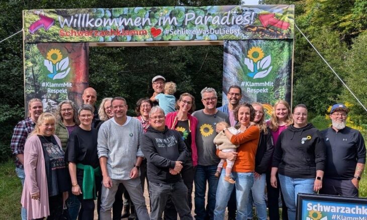 Die Grünen aus Feucht, Schwarzenbruck und Wendelstein machen bei einem Klamm-Aktionstag gemeinsame Sache.