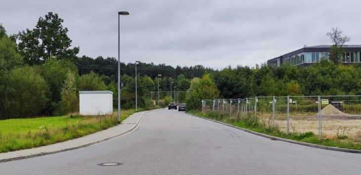 Rechts Thomas Sabo, links künftig der Arbeiter-Samariter Bund: Blick in die Laufer Silberstraße.