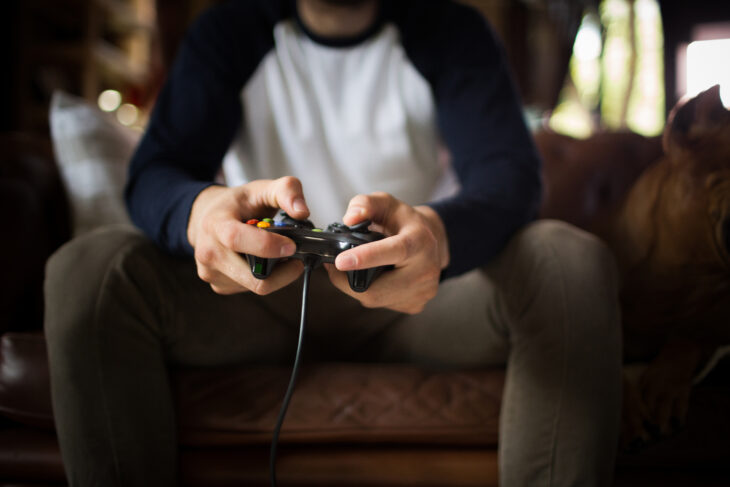 Symbolfoto Gaming Controller