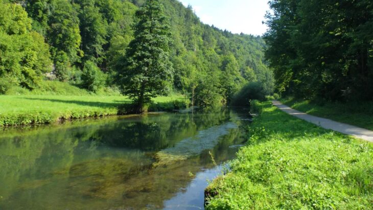 Der Naturpark Fränkische Schweiz ermöglicht mobilitätseingeschränkten Menschen Naturgenuss mit einer neuen Tour von Rupprechtstegen nach Lungsdorf.