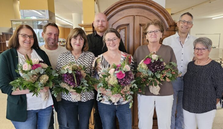 Die Caritas verabschiedet die Mitarbeiter des Altdorfer Carisma-Ladens.