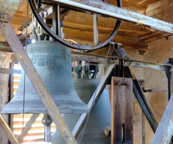 In Leinburg findet ein Konzert mit verschiedenen Chören und Solist zugunsten der Kirchenglocke statt.