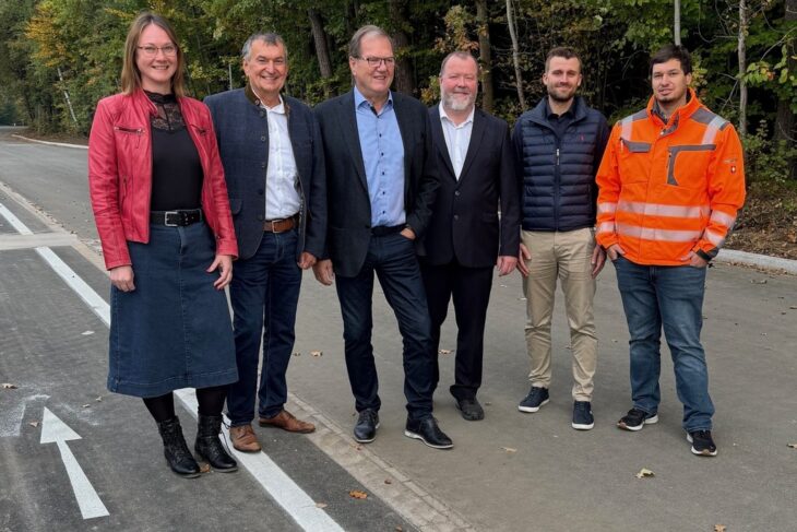 Radweg eröffnet: Freie Fahrt für Fahrradfahrer zwischen Ezelsdorf und Burgthann.