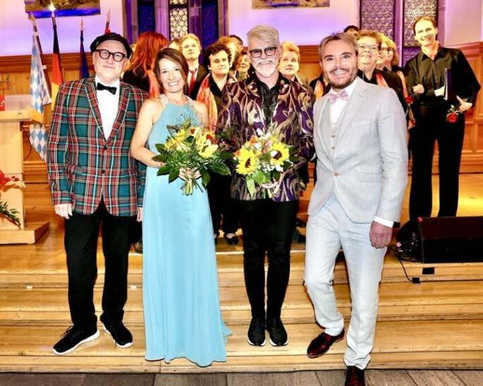 Zur 60. Benefizgala hatte Marcel Schneider (rechts) wieder einige Künstler eingeladen.