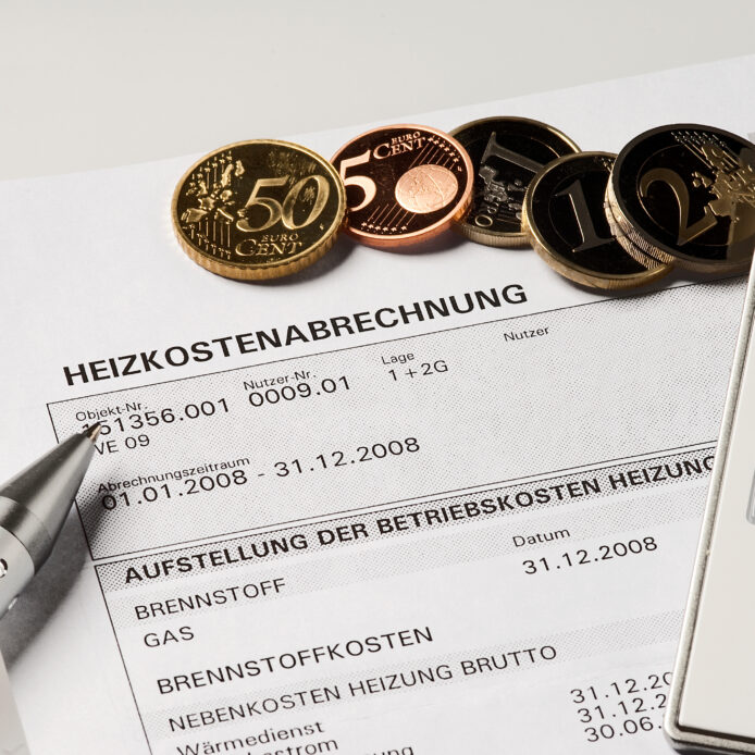 Typische Fehlerquellen, wenn die Heizkostenabrechnung selbst erstellt wird, sind die falsche Erfassung der Verbrauchswerte und eine nicht nachvollziehbare Aufteilung der CO₂-Kosten.