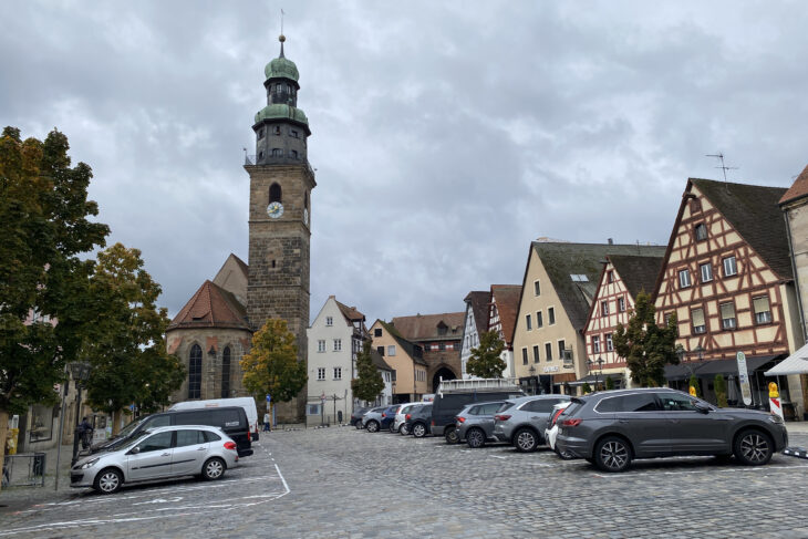 So sieht die aktuelle Parkplatzgestaltung aus.