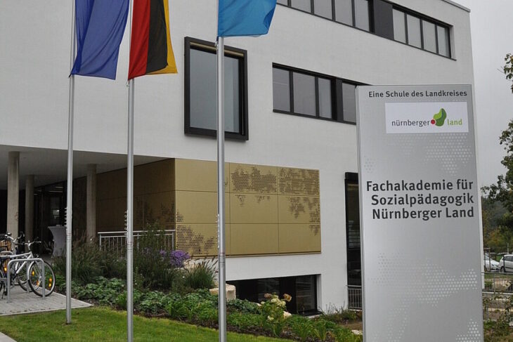 Die Fachakademie für Sozialpädagogik des Landkreises Nürnberger Land in Altdorf.