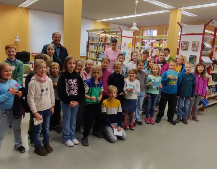 Viel Trubel herrschte bei der Abschlussveranstaltung des Sommerferien-Leseclubs in der Stadtbücherei.