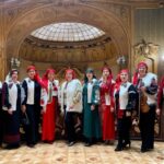 Das Ensemble Zgharda aus Altdorfs Partnerstadt Schowkwa spielt bei einem Benefizkonzert in der Laurentiuskirche.