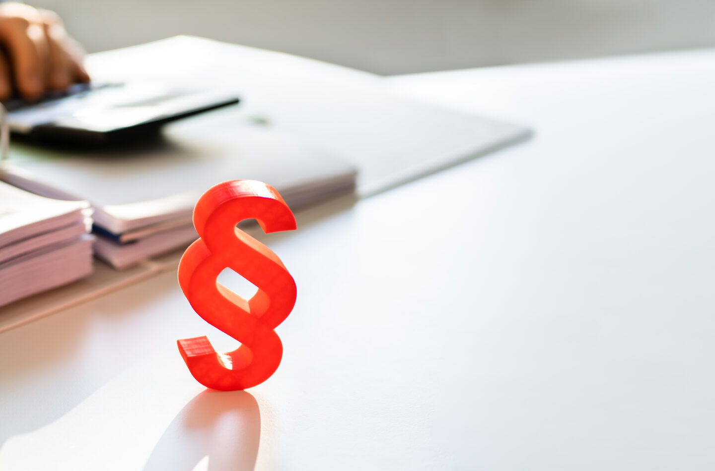 red-paragraph-and-calculator