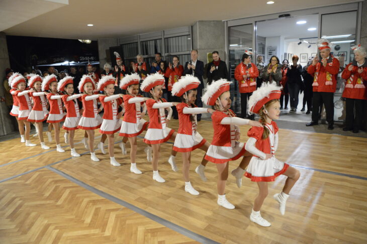 Auftritt der Kindergarde beim gestrigen Rathaussturm.