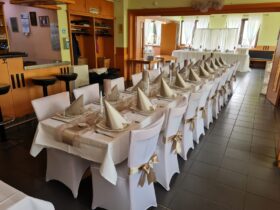 Individuelle Tischdekorationen für Feiern aller Art