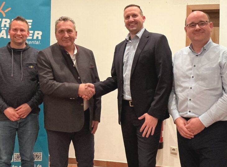 Die Freien Wähler Eckental haben Gerhard Wölfel (Zweiter von links) einstimmig zu ihrem Kandidaten für die Bürgermeisterwahl nominiert.