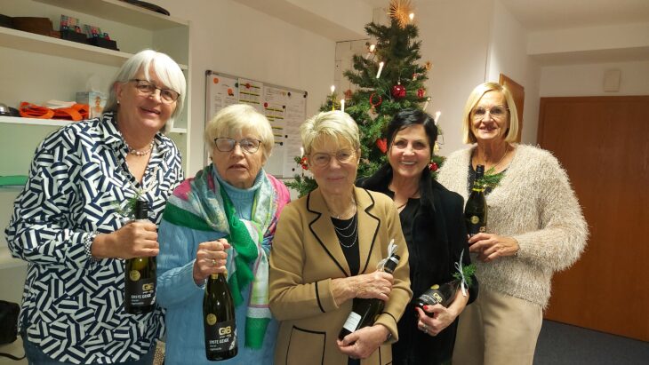 Von links: Ilse-Marie Borgers, Edeltraud Löhnert, Karin Kusch, Traudl von Miller-Brüning, Karen Görling