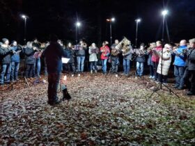 Der Schönberger Posaunenchor sorgte für Musik.