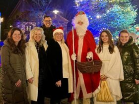 Der Schwaiger Weihnachtsmarkt fand am Sonntag mit einem Besuch des Nikolaus statt. Organisiert hatte ihn die CSU Schwaig-Behringersdorf.