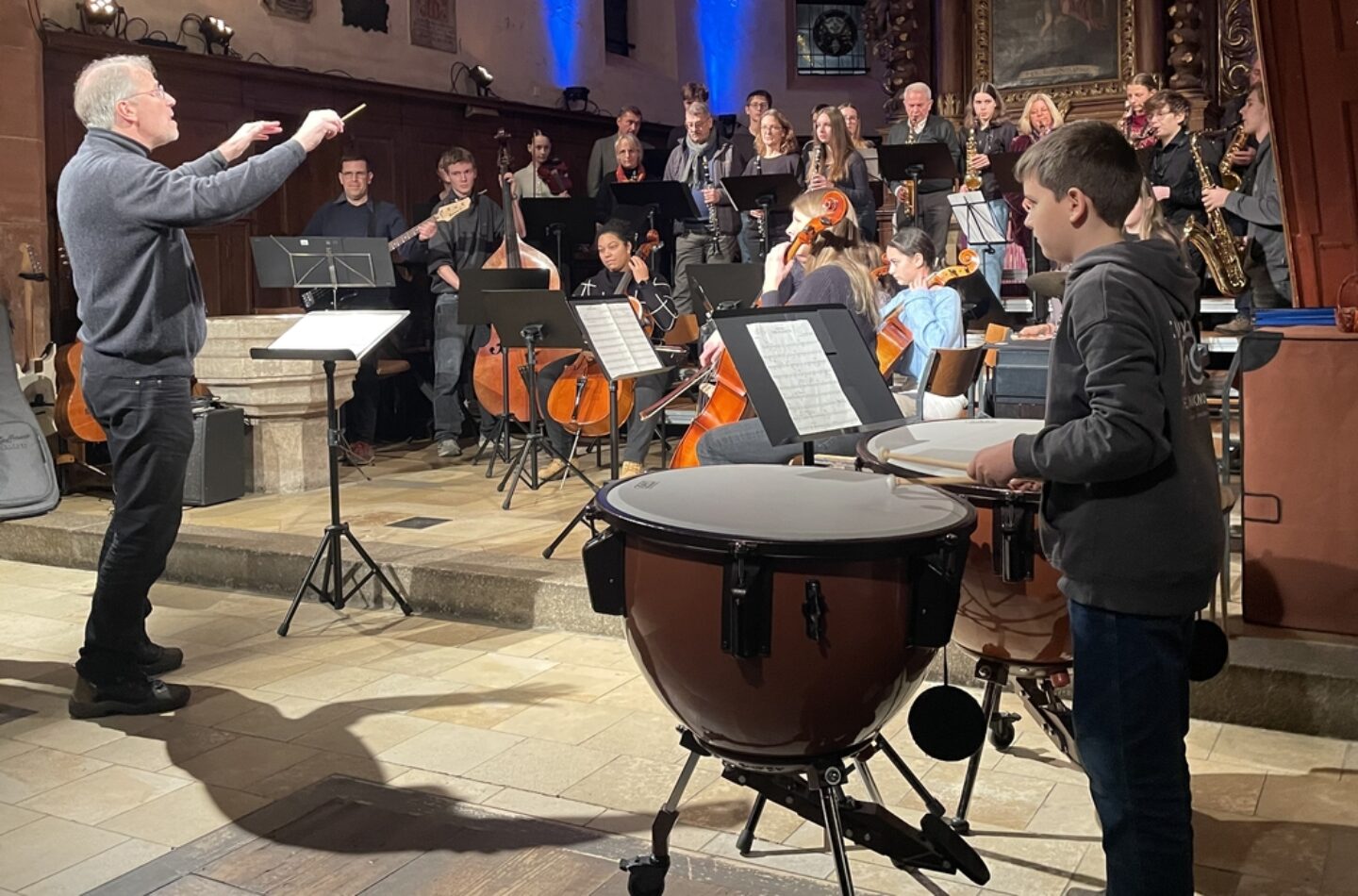 Den sinfonischen Höhepunkt bildete der Auftritt des Orchesters unter der Leitung von Matthias Göbel.