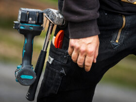 Dachdecker im Nürnberger Land bekommen ab sofort
mindestens 16,60 Euro pro Stunde für ihre Arbeit. Darauf hat die IG BAU
Mittelfranken hingewiesen.
