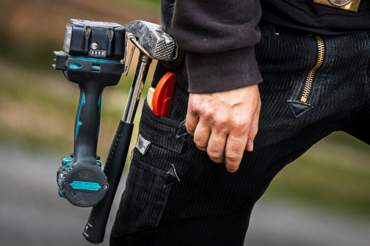 Dachdecker im Nürnberger Land bekommen ab sofort
mindestens 16,60 Euro pro Stunde für ihre Arbeit. Darauf hat die IG BAU
Mittelfranken hingewiesen.