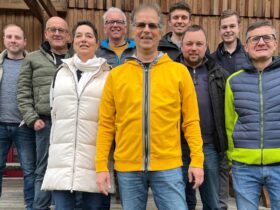 Von links: Tobias Wagner, Franz Dirschwigl, Patricia Held, Gerhard Rupprecht, Frank Dillinger, Tobias Stefan, Markus Seibold, Kilian Sperber und Markus Klinger.