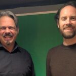 Andreas Sperling (links) und Andreas Otta beim Vortragsabend in Feucht.