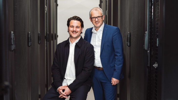 Jan-Philipp Becker (links) und Johannes Bisping (rechts) verantworten gemeinsam die Geschäftsführung bei bisping & bisping.