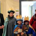 Amtierender Landrat Helmut Brückner empfängt die Sternsinger.