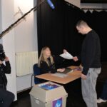 Den Auftakt der U18-Wahl im Laufer Jugendzentrum begleitete ein Team des Bayerischen Fernsehens.