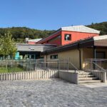 Die Grundschule in Vorra wurde kontinuierlich modernisiert, unter anderem mit einem behindertengerechten Zugang.
