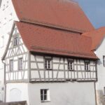 Machtpolitische Interessen sorgten für Herrschaftsarchitektur und auch sonst lässt sich viel an alten Häusern über die Geschichte einer Stadt und Region ablesen.