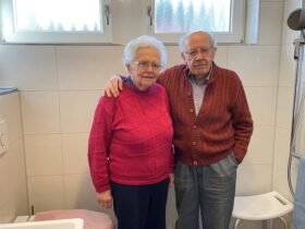 Familie Graf aus Feucht freut sich über ihr neues Badezimmer.