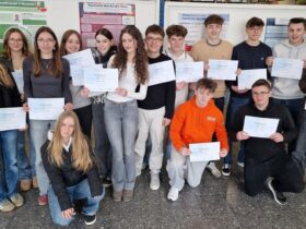 Preisträger der Wissenschaftswoche am CJT-Gymnasium.