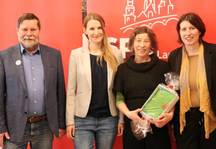 Beruflich nochmal von vorn — und dafür ausgezeichnet werden. Nadja Thöner hat's gewagt. Das TuLPe-Stipendium der SPD-Frauen Lauf würdigt genau diese Haltung. Und die nächste Bewerbungsrunde läuft bereits.