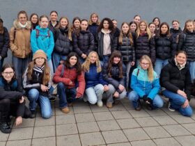Am Ohm-Tag an der Technischen Hochschule Nürnberg haben Schülerinnen des CJT-Gymnasiums teilgenommen.