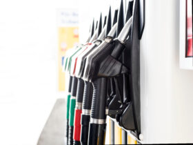 Symbolfoto Tankstelle Zapfsäule