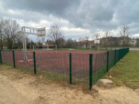 Hier wird der neue Pausenhof für die Schüler der Grete-Schickedanz-Grundschule sein.