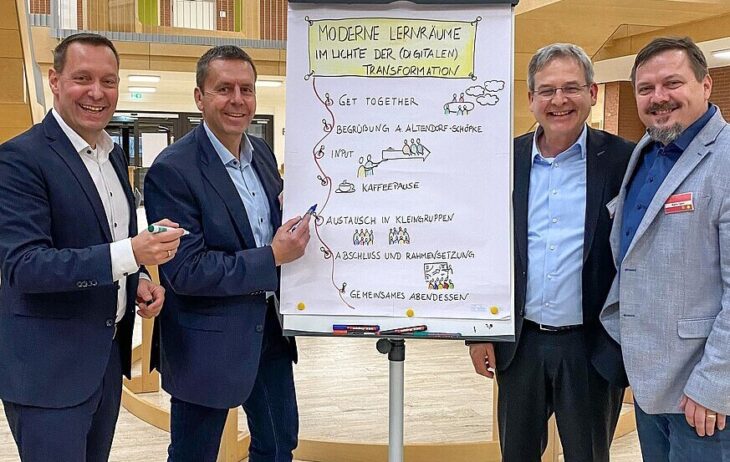 Breite Allianz für Lernräume der Zukunft: Landrat Armin Kroder, Ben Schwarz (Landrat Landkreis Roth), Robert Ilg (Bürgermeister Hersbruck), Martin Tabor (Bürgermeister Altdorf).