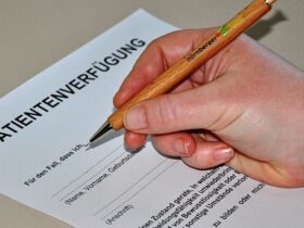 Wichtige Informationen zu Patientenverfügung und Vollmacht erhalten Teilnehmer am Donnerstag, 26. März, im Landratsamt.