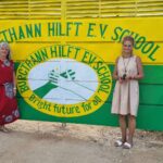 Glücklich über das Voranschreiten ihres Projekts: Ute Pöperny (links) und Gudrun Hartmann von Burgthann hilft.